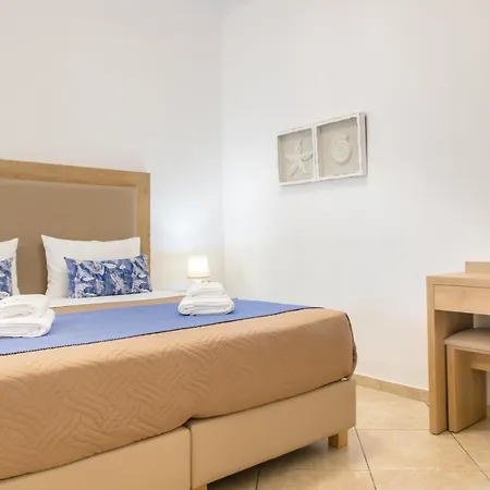 Aparthotel Argiri & 3*