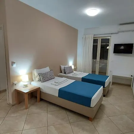 Aparthotel Argiri &